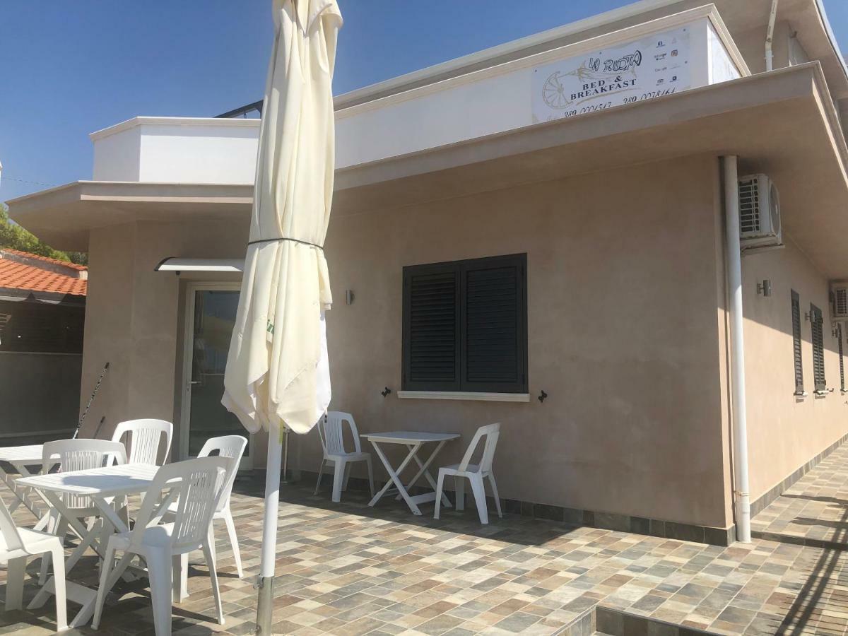 טראסיני La Ruota B&B מראה חיצוני תמונה